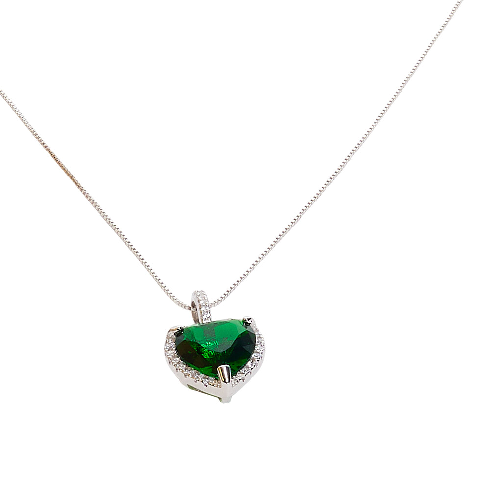 collana con cuore verde e brillantini